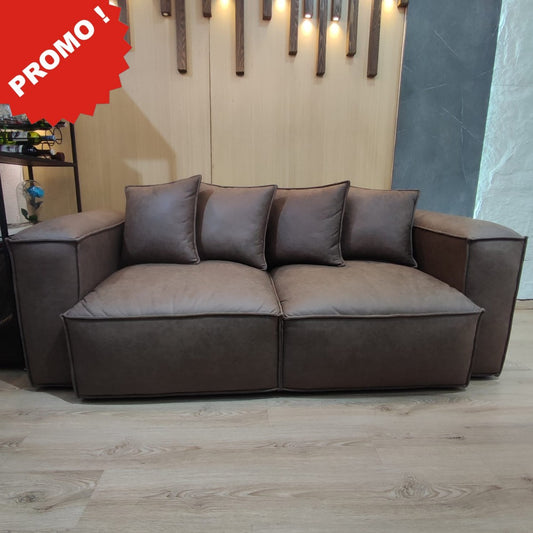 Promocion sofá Tahoe fabricado en madera maciza, espumas certificadas y tapizado en telas premium - Progetto interiores la fabrica de muebles # 1 en colombia